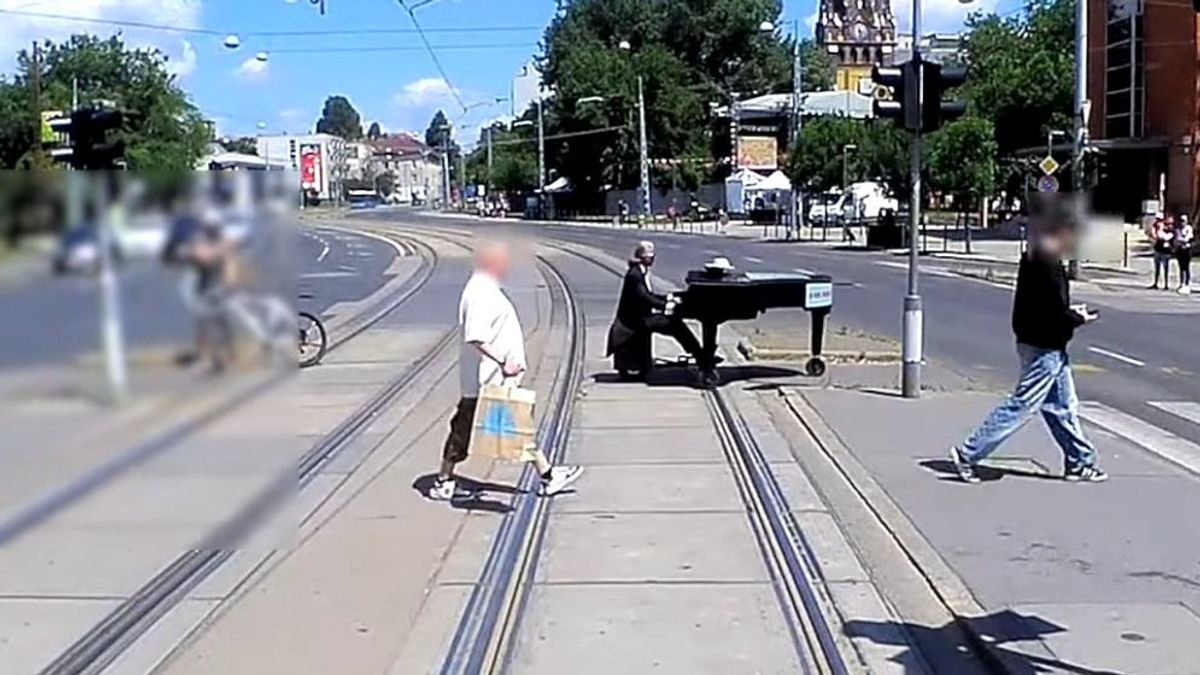 Újra feltűnt Budapest legfurább járműve, ezúttal a 13. kerületben + videó