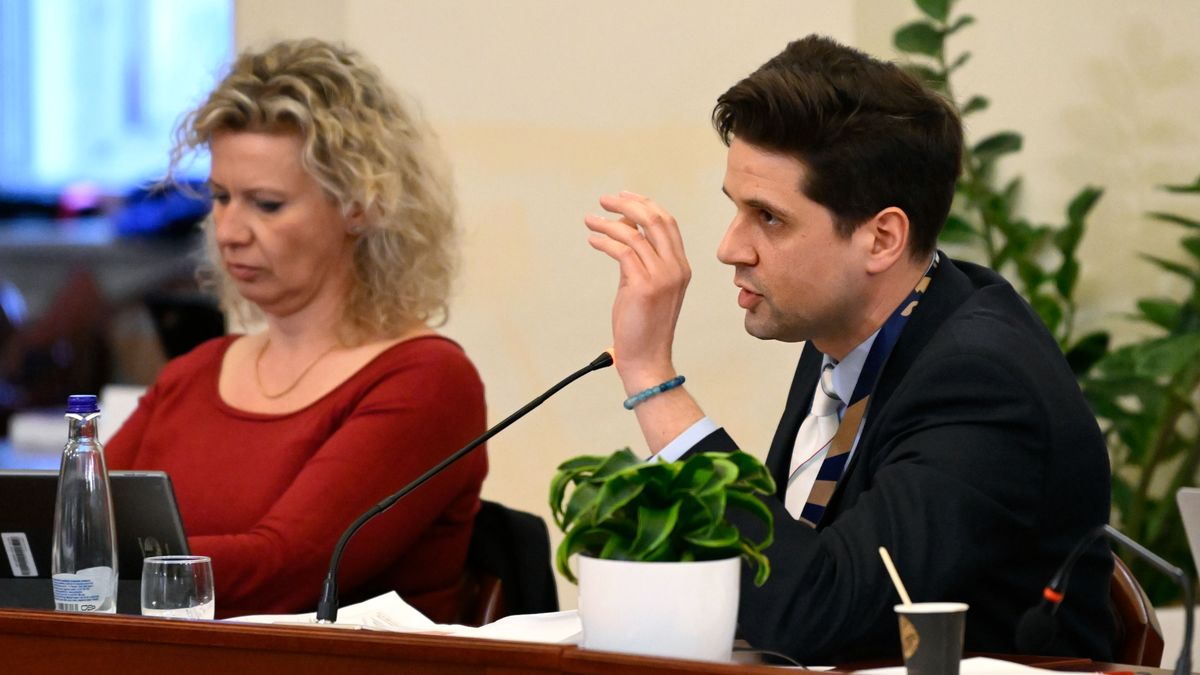 Magyar Péter emberei is tettek a főváros csődjéért
