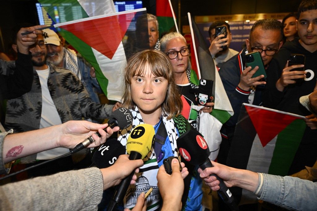 Greta Thunberget 100 évre kitiltották Izraelből