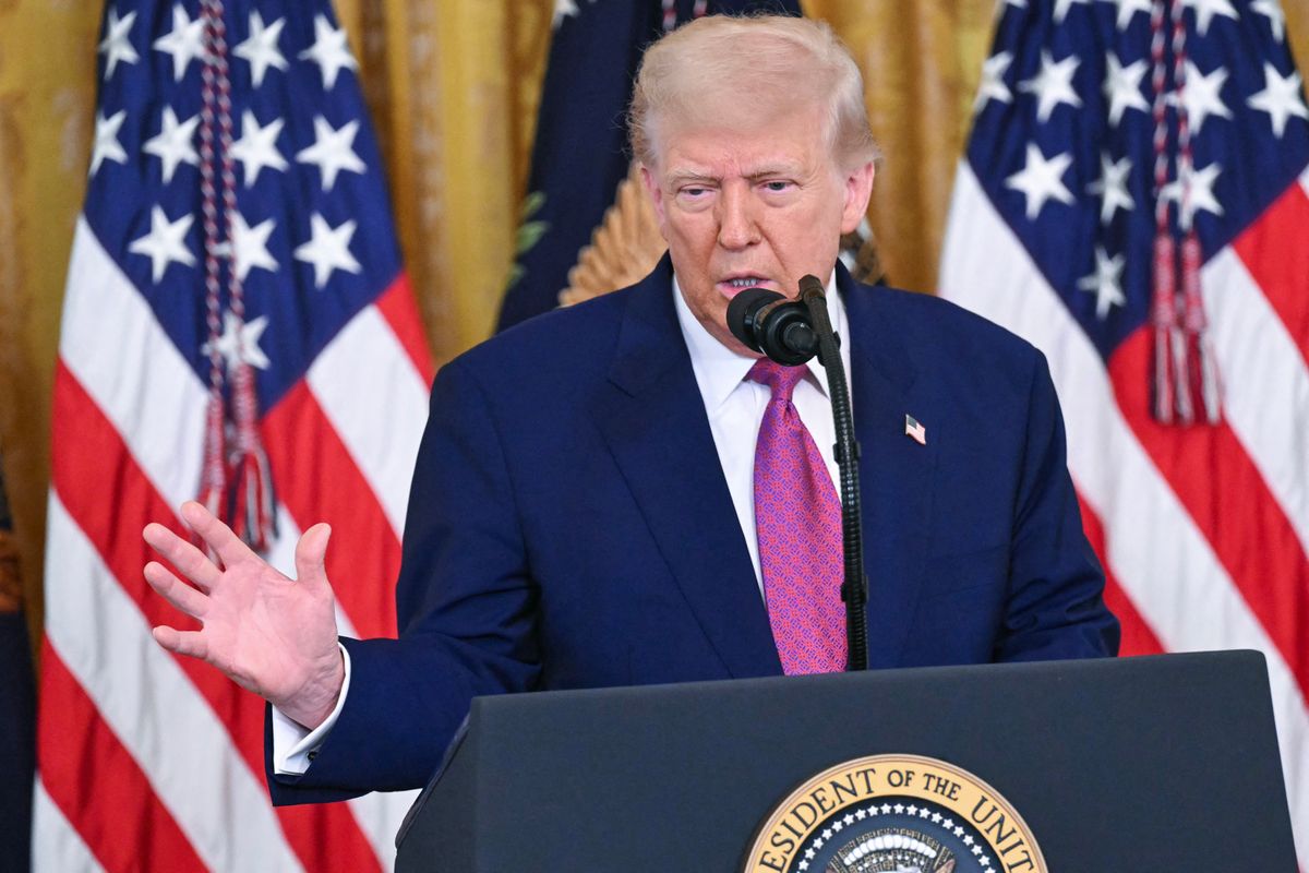Donald Trump Iránnak üzent