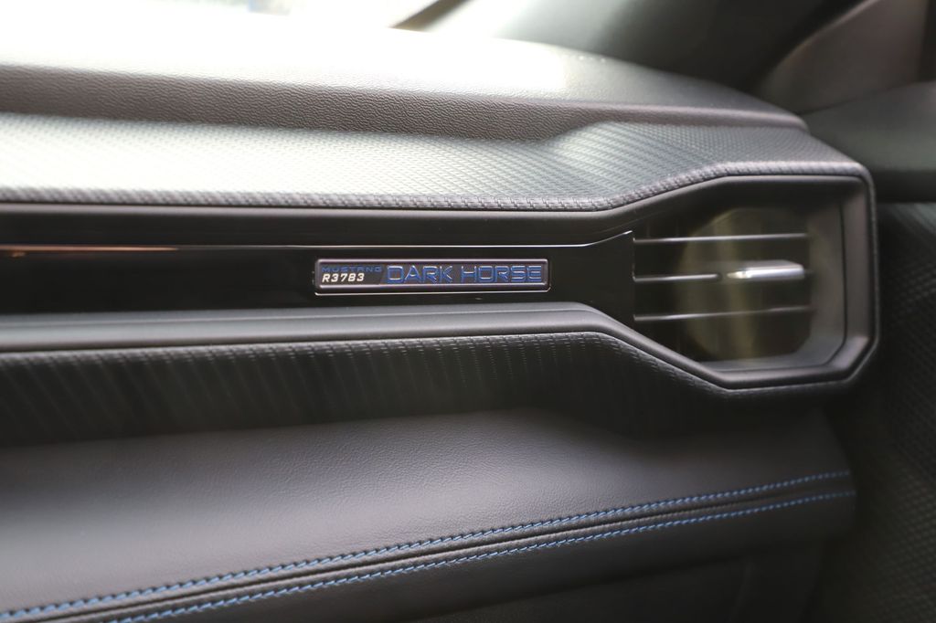 Ford Mustang Dark Horse