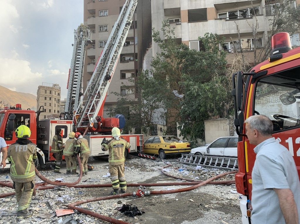Egy megrongálódott épület Izrael támadása után (Fotó: AFP)