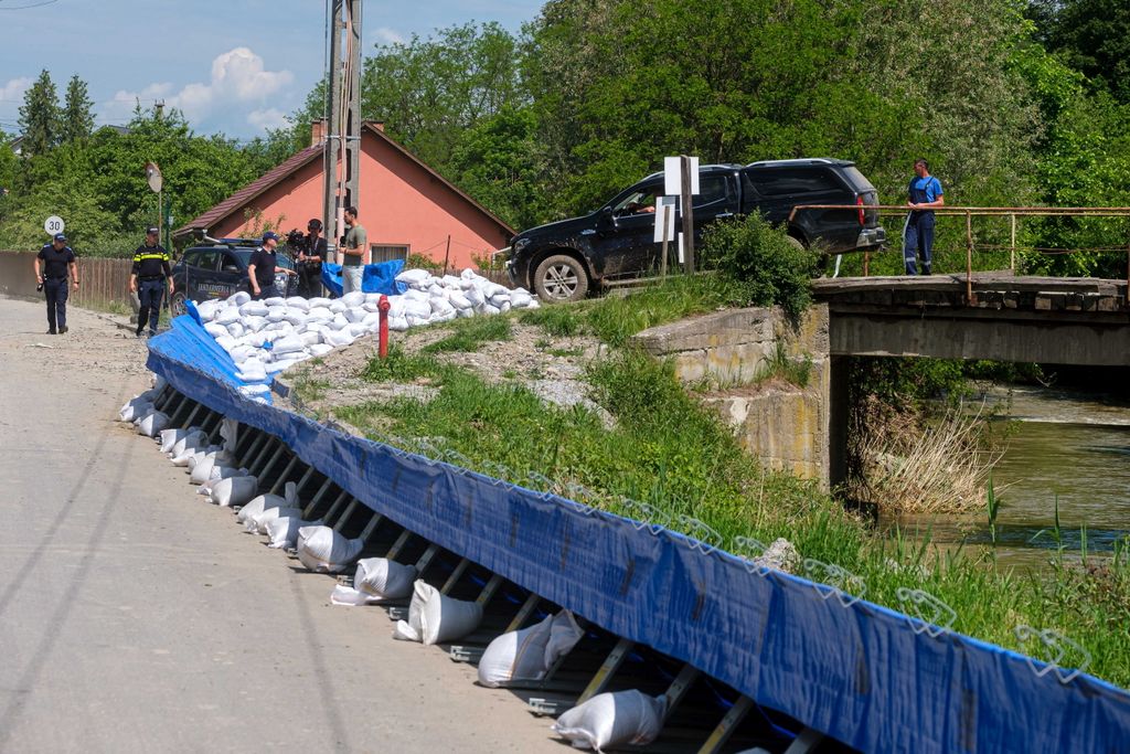 Parajd - Nem keletkeztek újabb beomlások a régi bányarésznél, de a korábbiak növekedtek