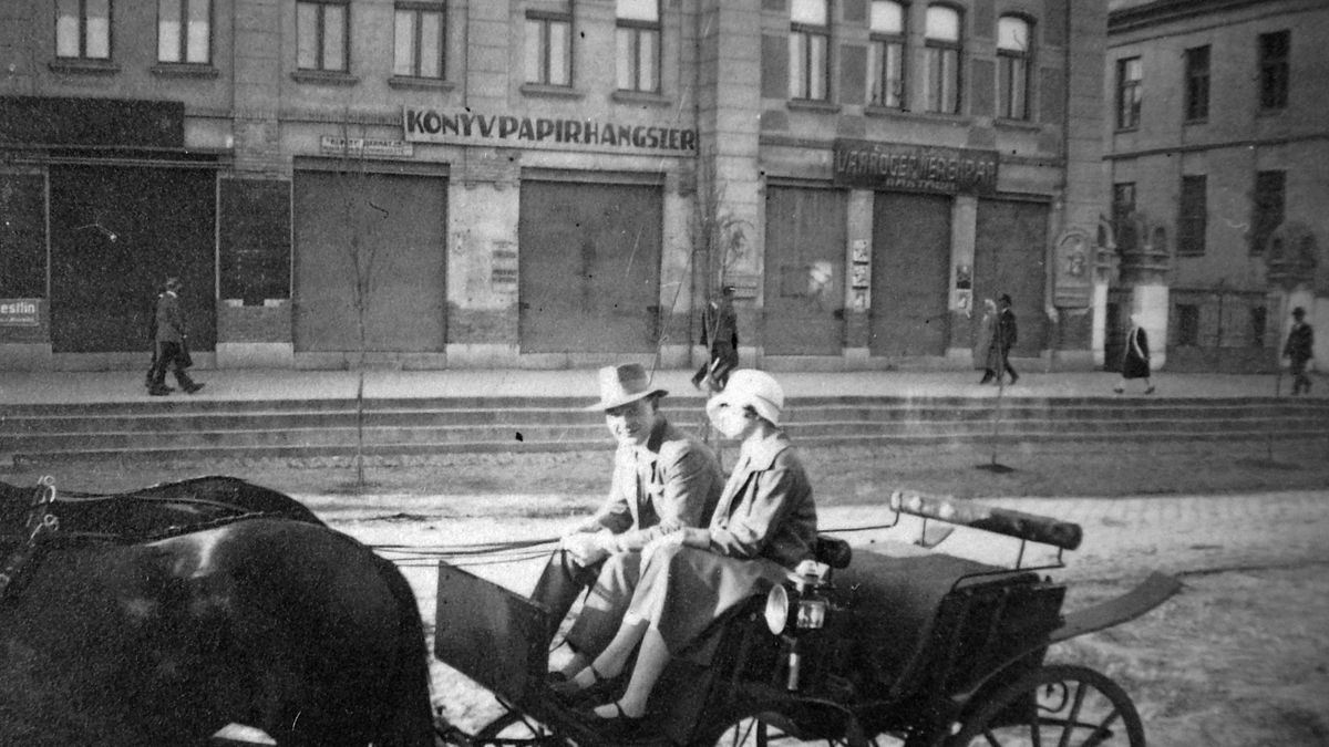 Puttóból madárijesztő – így ment végig rajtunk a huszadik század