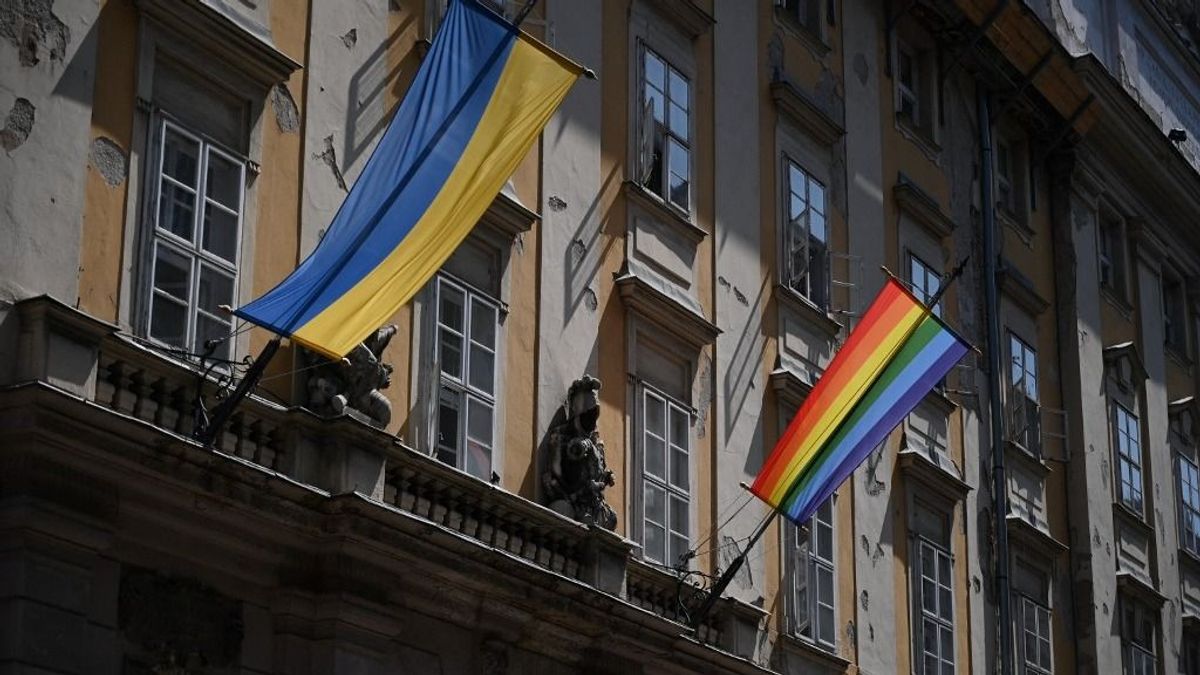 Egyenlőség, győzelem… és Bandera? – Kijevben furcsán keveredtek az üzenetek a pride-on