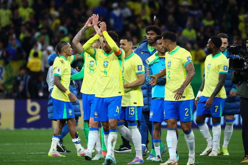 Carlo Ancelotti csapata, a brazil válogatott vb-kijutást ünnepelhetett