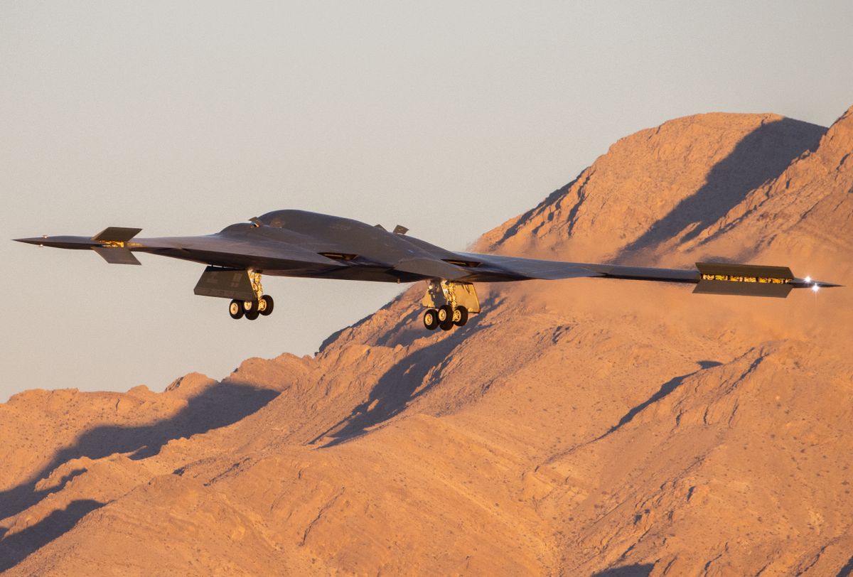 irán b-2
