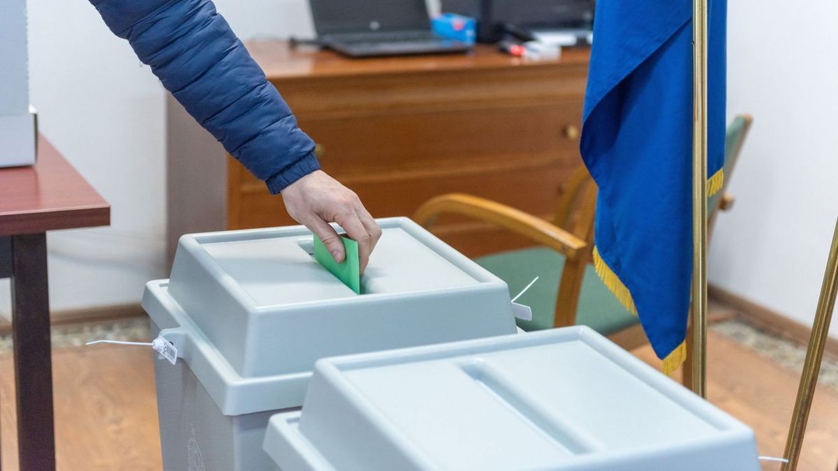 Továbbra is az élen a kormánypártok