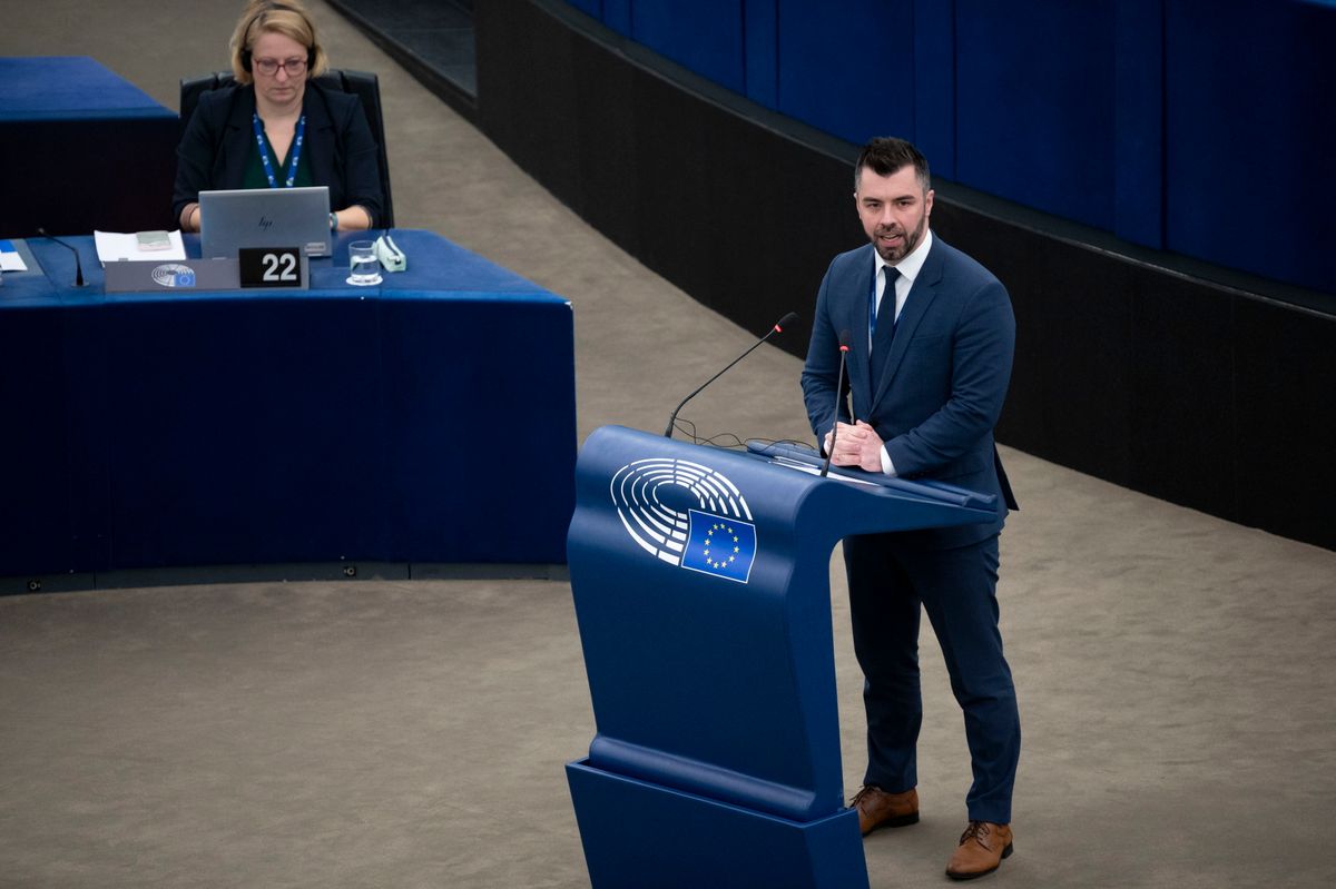 Strasbourg, 2024. november 26.
Kulja András Tivadar, a Tisza Párt EP-képviselője felszólal az Európai Parlament plenáris ülésén Strasbourgban 2024. november 26-án.
MTI/Bodnár Boglárka