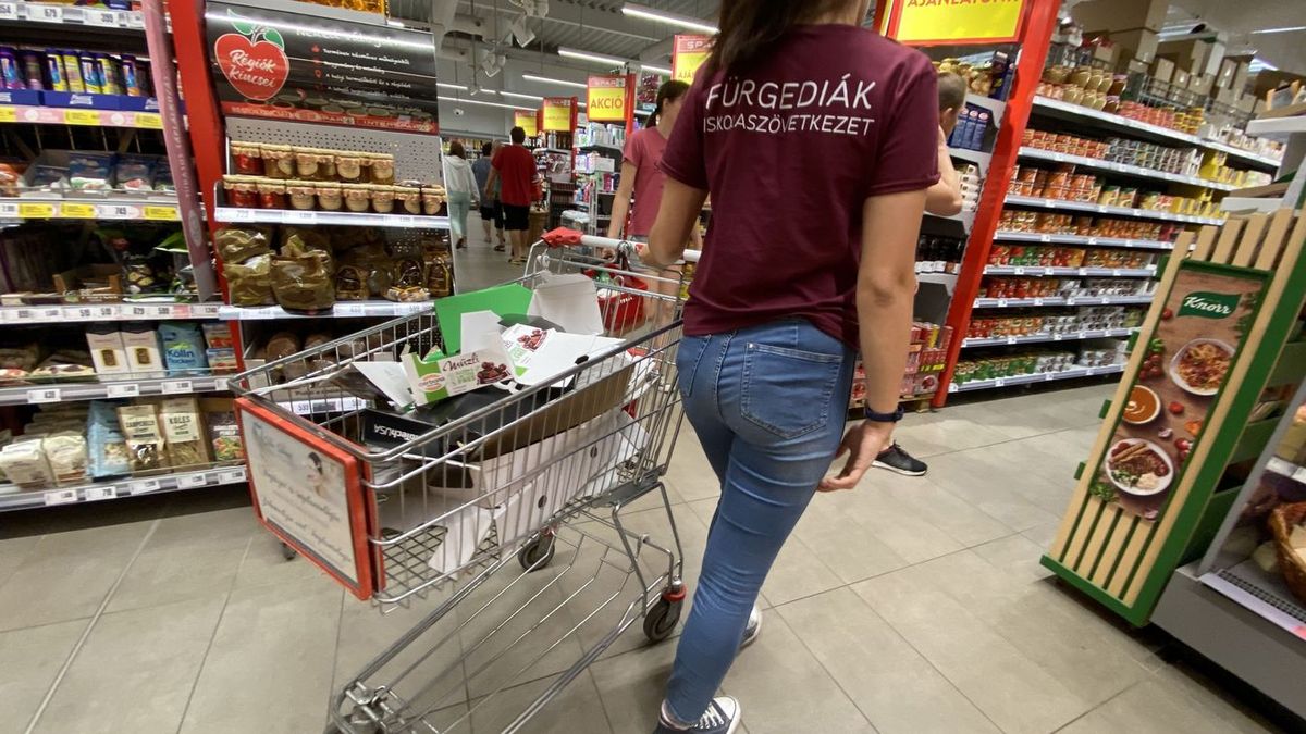 A kormány továbbra is kiáll az adócsökkentés mellett