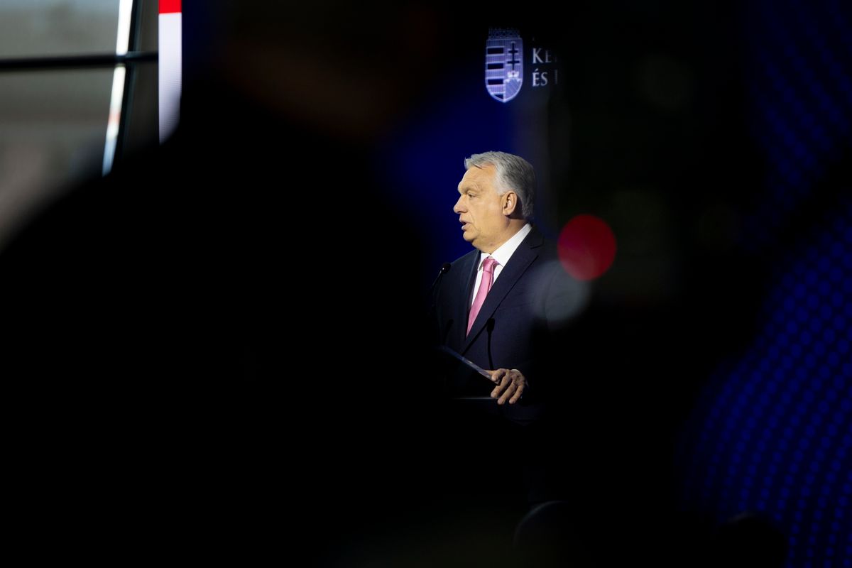 Budapest, 2025. május 30.
A Miniszterelnöki Kommunikációs Főosztály által közreadott képen Orbán Viktor miniszterelnök beszédet mond a Magyar Kereskedelmi és Iparkamara küldöttgyűlésén a budapesti Groupama Arénában 2025. május 30-án.
MTI/Miniszterelnöki Kommunikációs Főosztály/Fischer Zoltán