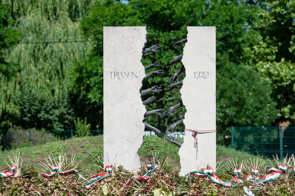Nemzeti Összetartozás Napja, trianon