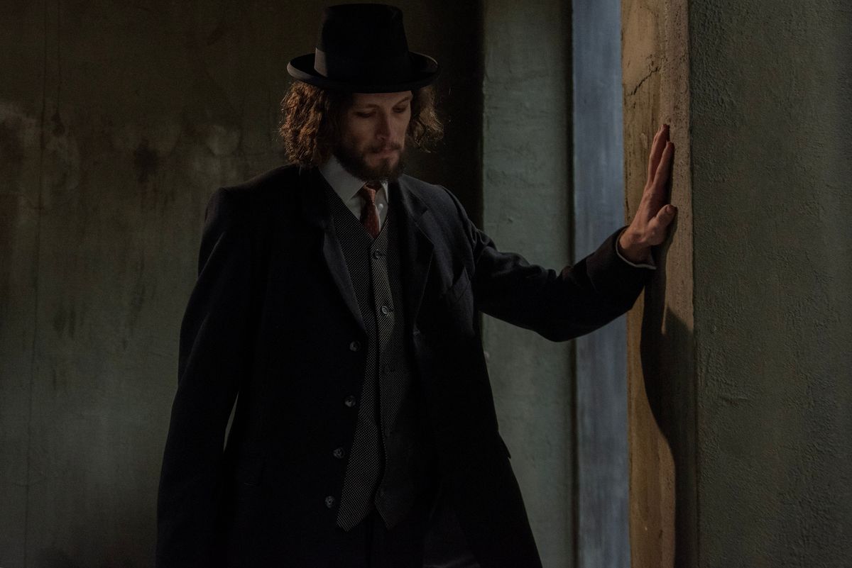 Vecsei H. Miklós ezúttal a mórici világot idézi meg a filmvásznon