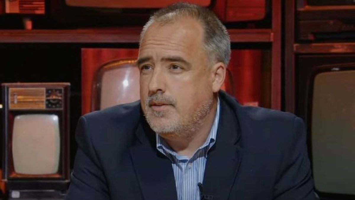 Szép pénzt hozott tavaly a téves politikai előrejelzéseiről elhíresült Török Gábor cége