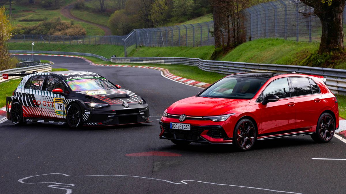 VW Golf GTI Clubsport 25h & VW Golf GTI 50 auf der Nordschleife - Foto: Gruppe C Photography