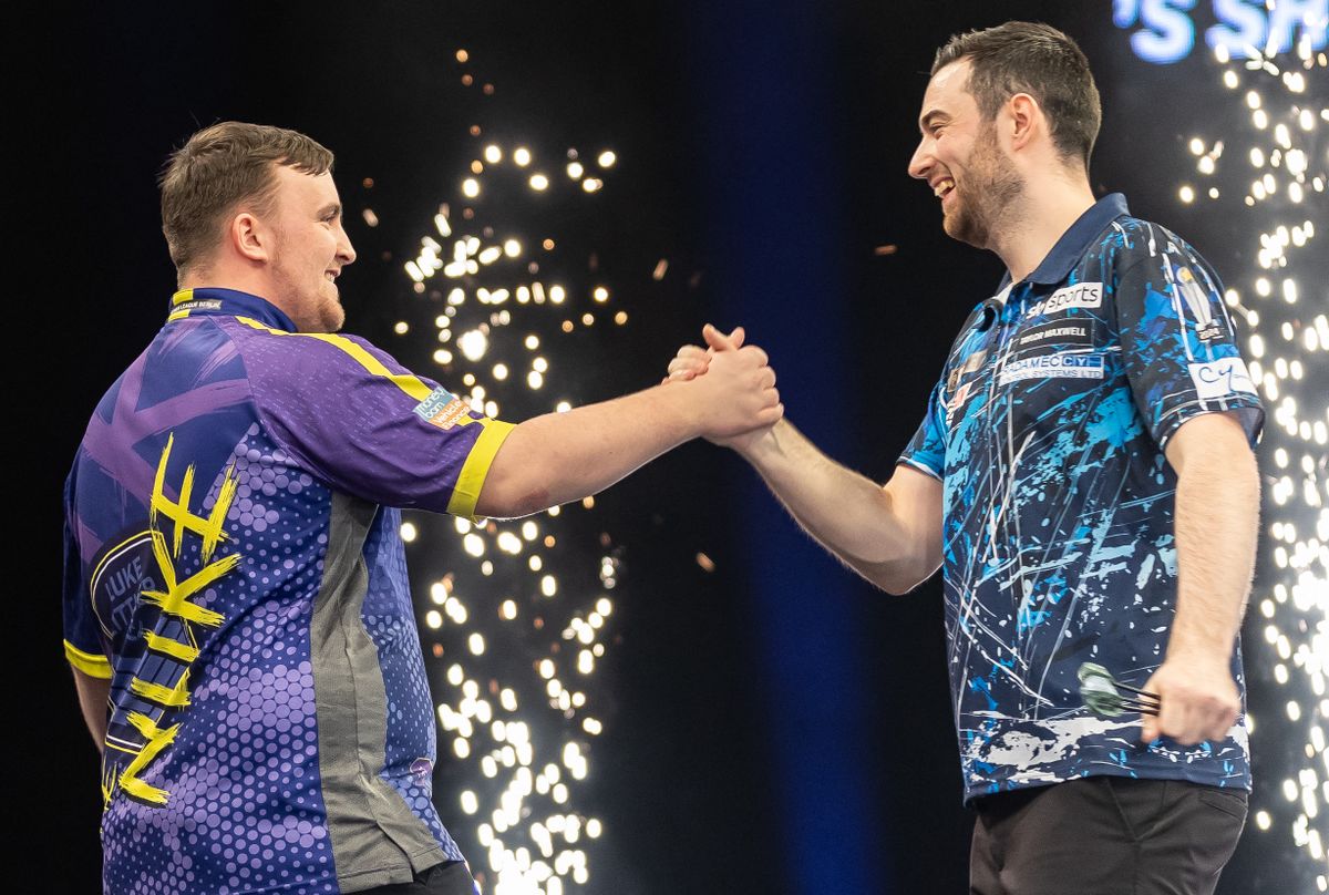 Luke Littler és Luke Humphries, a darts legutóbbi két világbajnoka ezúttal nem riválisok, hanem csapattársak lesznek