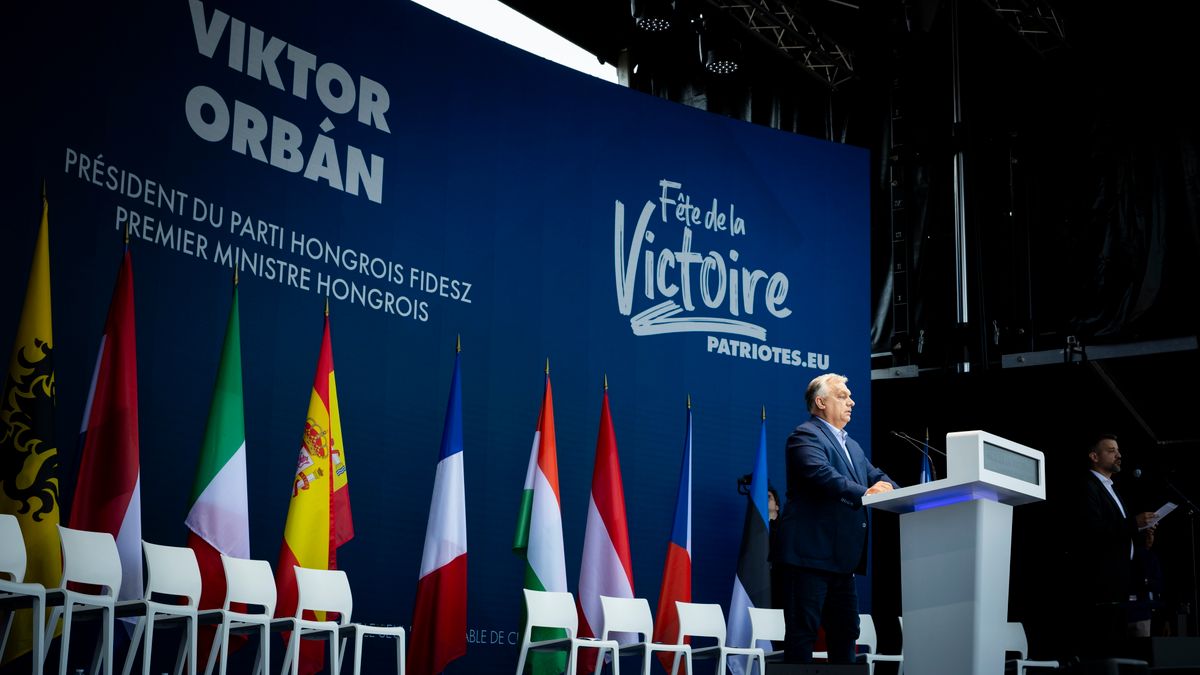 Orbán Viktor Nicolas Sarkozyvel tárgyalt