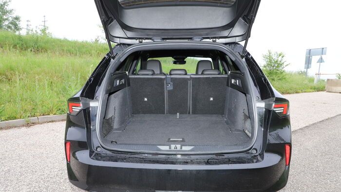 Opel Astra vs Grandland