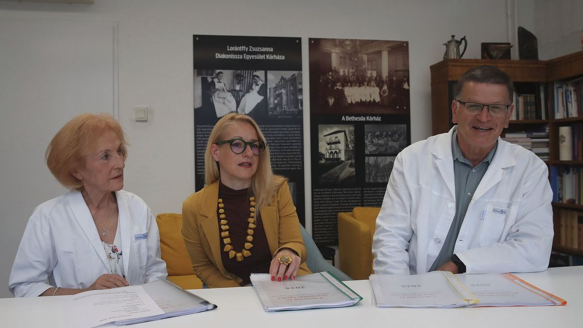 Luxusautók helyett kerékpárral és gyalog járnak dolgozni még a főorvosok is