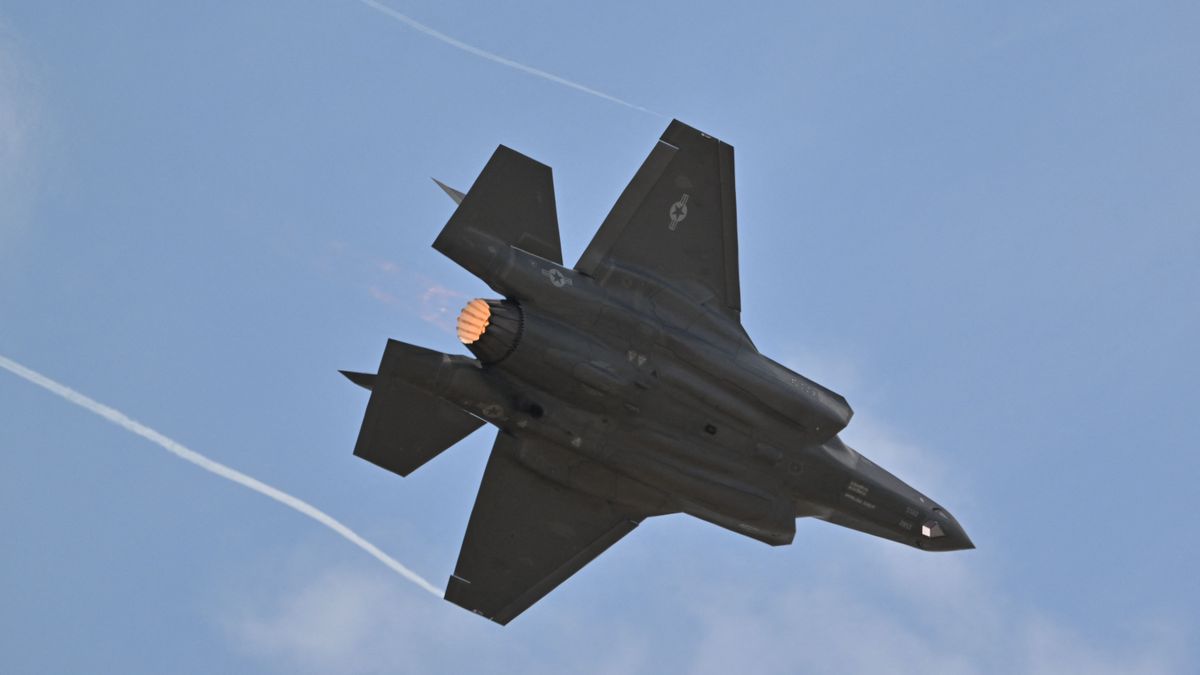 Nukleáris fegyverek hordozására alkalmas F–35-ös harci repülőgépeket vásárol Nagy-Britannia
