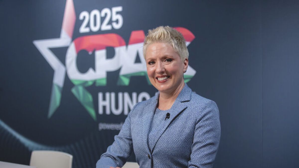 Shea Bradley-Farrell: If You Want to Settle in a Country, You Must Adapt to Its Norms