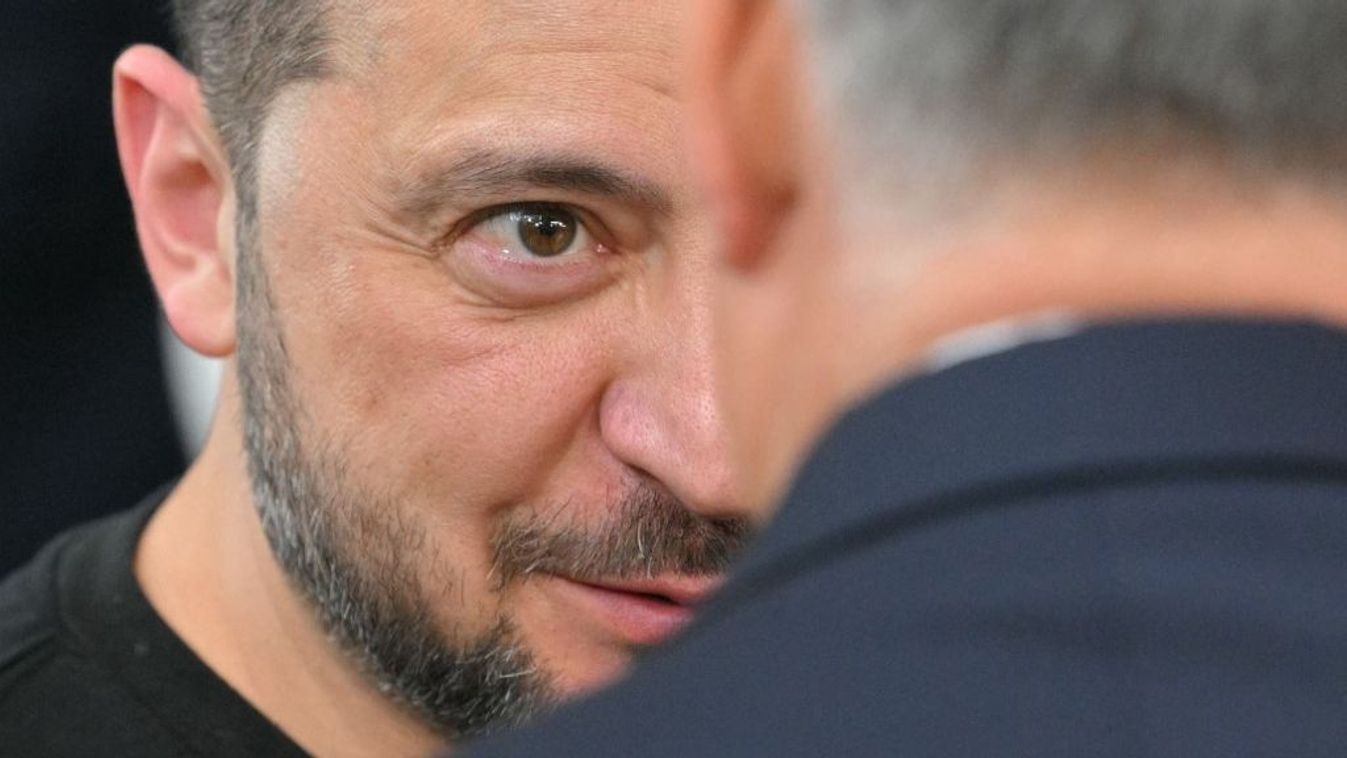 Zelenszkij interjút adott a Válasz Onlinenak, az interjú hirtelen ellenséges hangvételűvé vált
