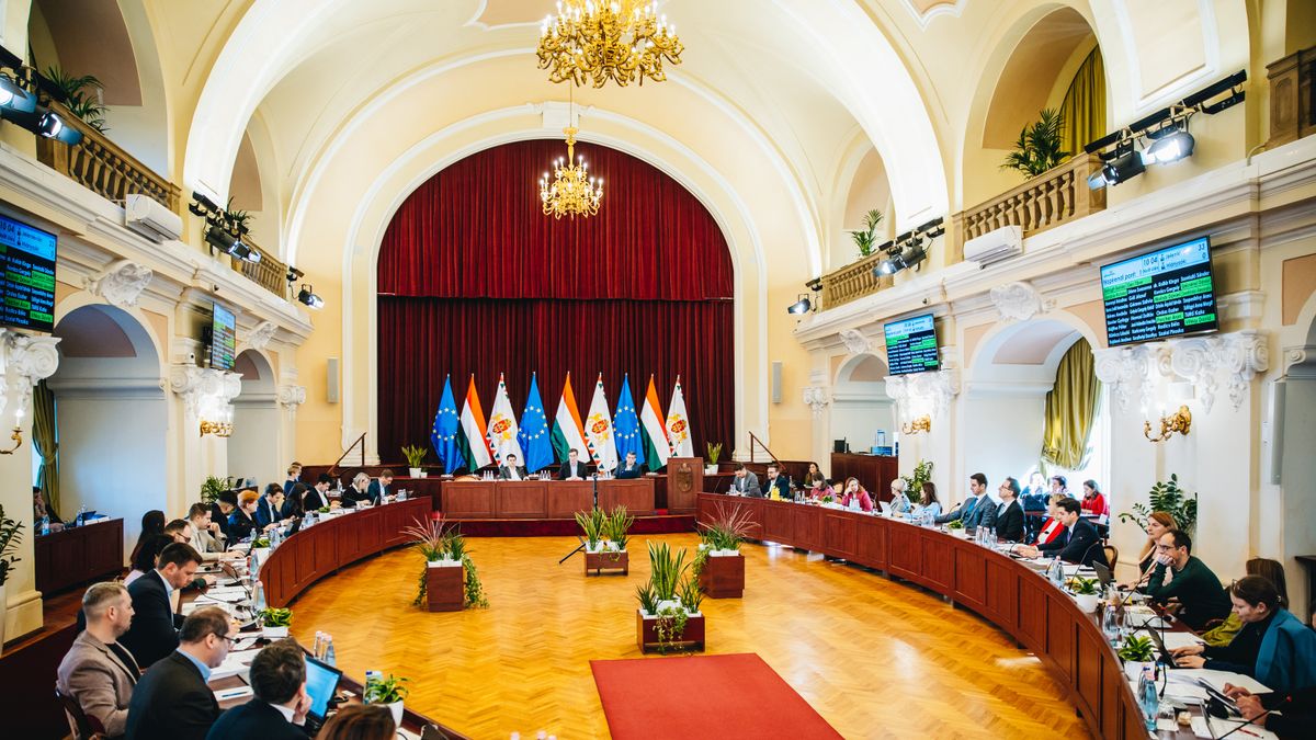 Parázs viták és összecsapások várhatók a Fővárosi Közgyűlésben