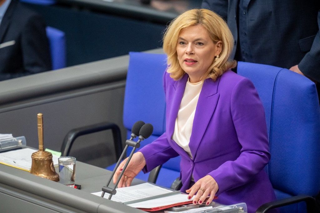 24 June 2025, Berlin: Julia Klöckner (CDU), President of the Bundestag, speaks in the Bundestag before a government statement on the upcoming NATO and EU summit. NATO wants to increase the target for defense spending from 2 to 5 percent of gross domestic product in view of the increasing threat. Merz then travels on to Brussels for his first EU summit. Photo: Michael Kappeler/dpa (Photo by MICHAEL KAPPELER / dpa Picture-Alliance via AFP)