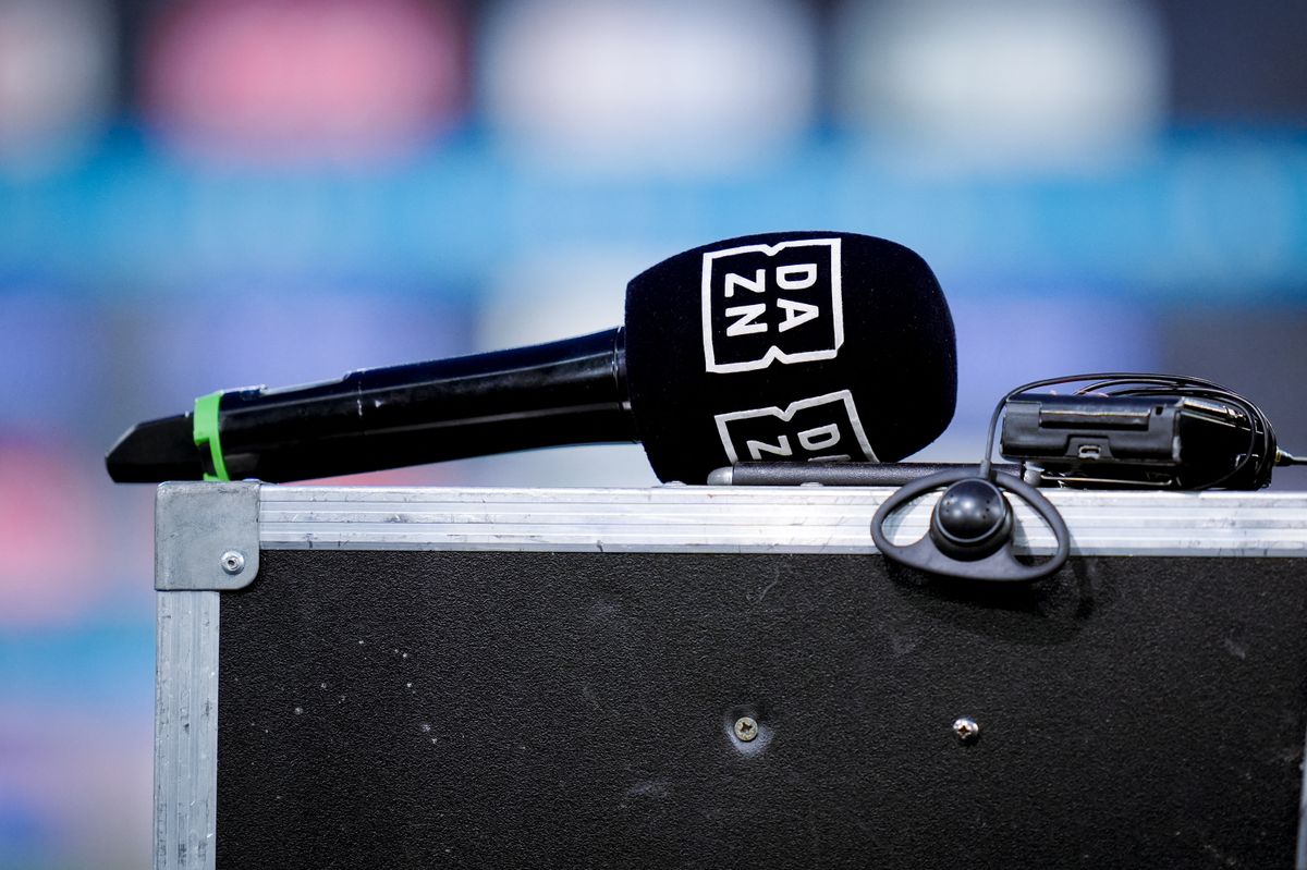 A klubvébé közvetítési jogait a DAZN vette meg egymilliárd dollárért