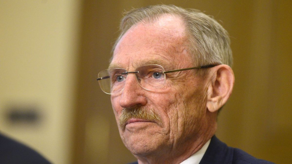 Új rendőri vezetőket nevezett ki Pintér Sándor