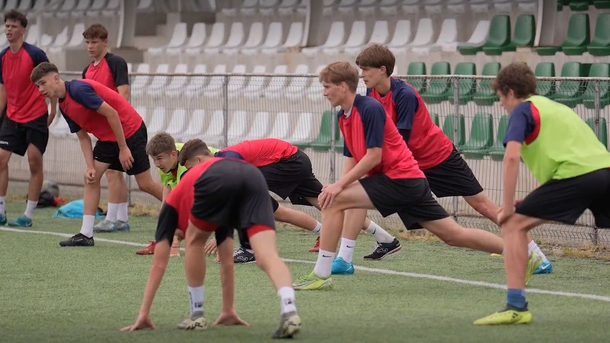 Csank János segítségére is szükség van, begyűrűzött az ukrán háború az öltözőbe