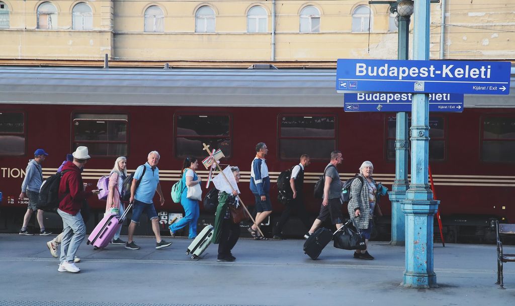 20250605 budapest keleti pu boldogasszony zarandokvonat elindul csiksomlyora havran zoltan magyar nemzet
