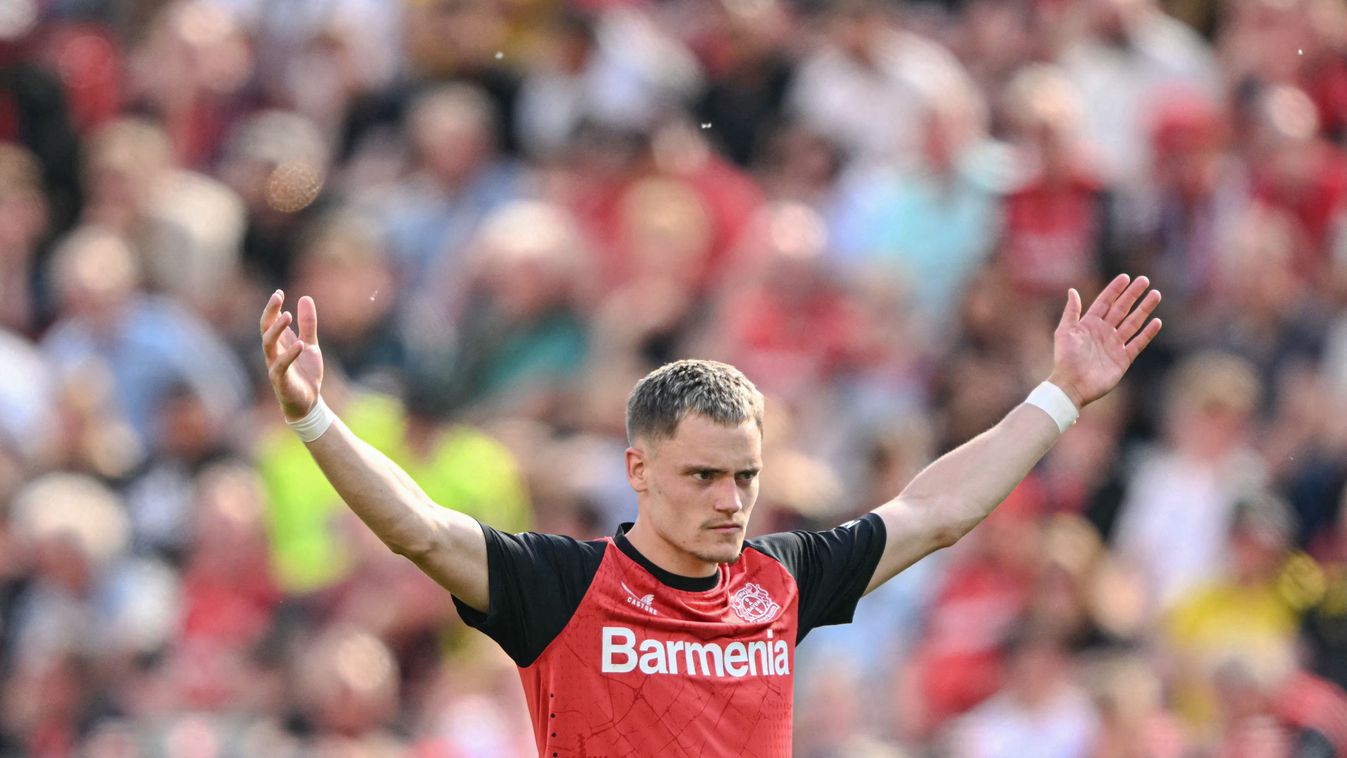 Florian Wirtz a Leverkusen mezében