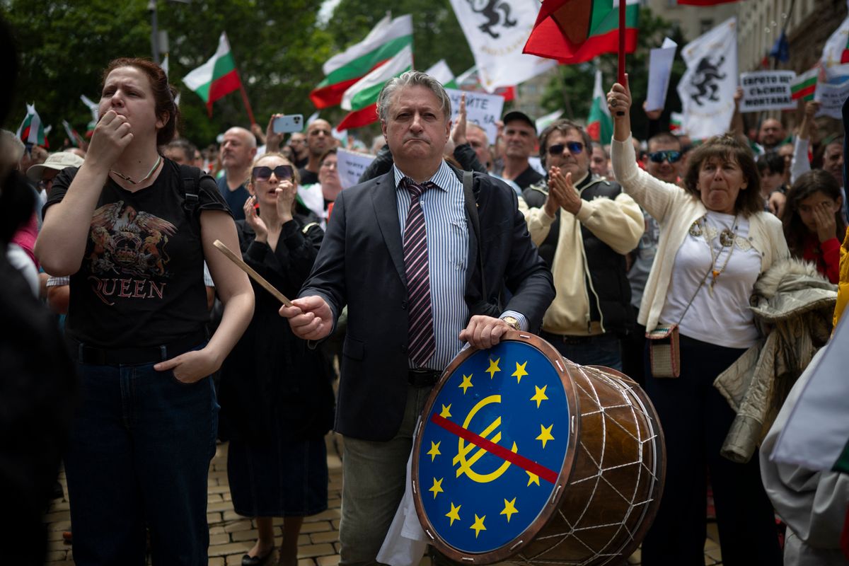 Országos tüntetéssorozat bontakozott ki Bulgáriában