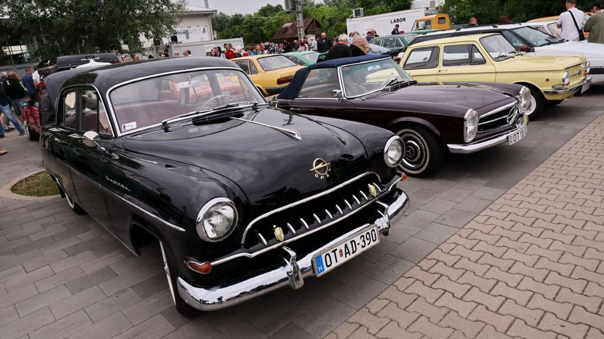 Közel kétszáz járműcsodát lehetett látni a pünkösdi találkozón