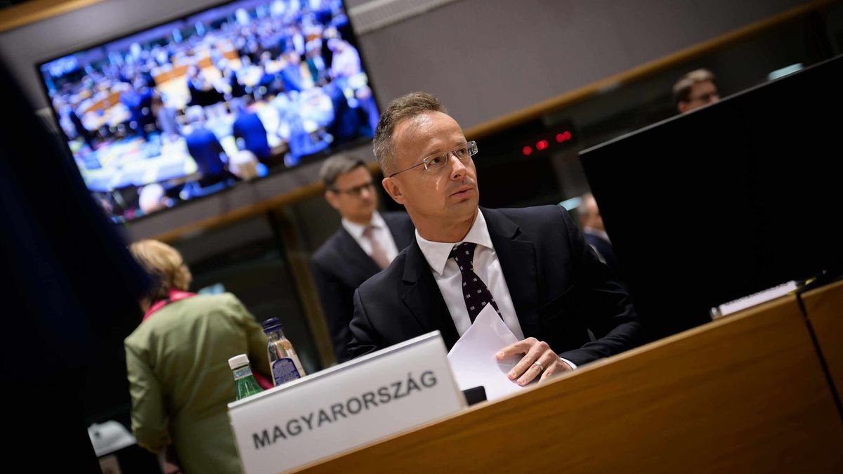 Szijjártó Péter: Ma nagy csata kezdődik Brüsszelben