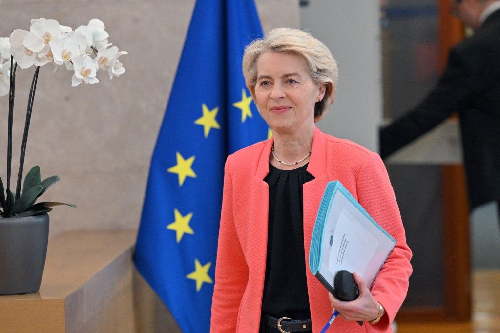 European Commission President Ursula Von der Leyen arrives to attend a College of Commissioners meeting at the EU headquarters in Brussels on June 4, 2025. (Photo by Nicolas TUCAT / AFP)