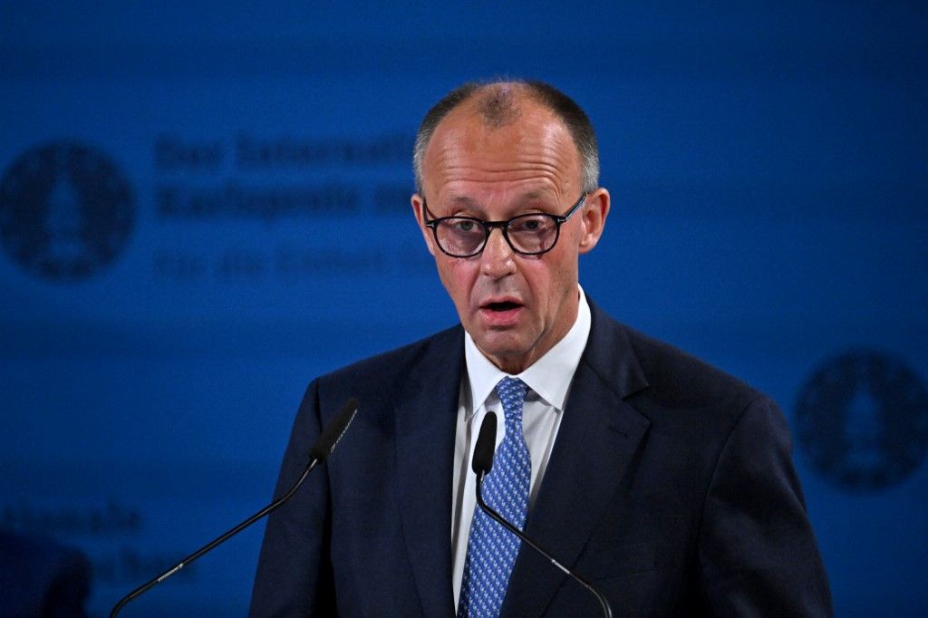 29 May 2025, North Rhine-Westphalia, Aachen: Federal Chancellor Friedrich Merz (CDU) gives a speech at the presentation of the International Charlemagne Prize to EU Commission President von der Leyen in City Hall. Photo: Federico Gambarini/dpa-Pool/dpa (Photo by FEDERICO GAMBARINI / dpa-Pool / dpa Picture-Alliance via AFP)