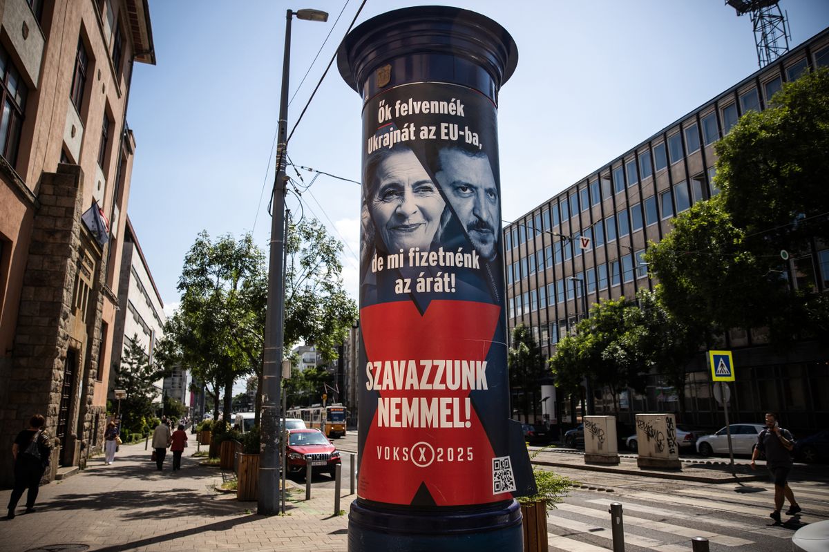 20250603 Budapest
Voks 2025 plakát
fotó: Polyák Attila (PA)
MW