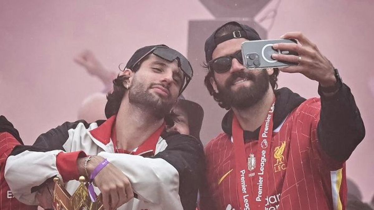 Alisson megszólalt, miután magyar kapust igazolt mellé a Liverpool