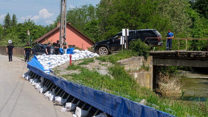 Parajd - Nem keletkeztek újabb beomlások a régi bányarésznél, de a korábbiak növekedtek