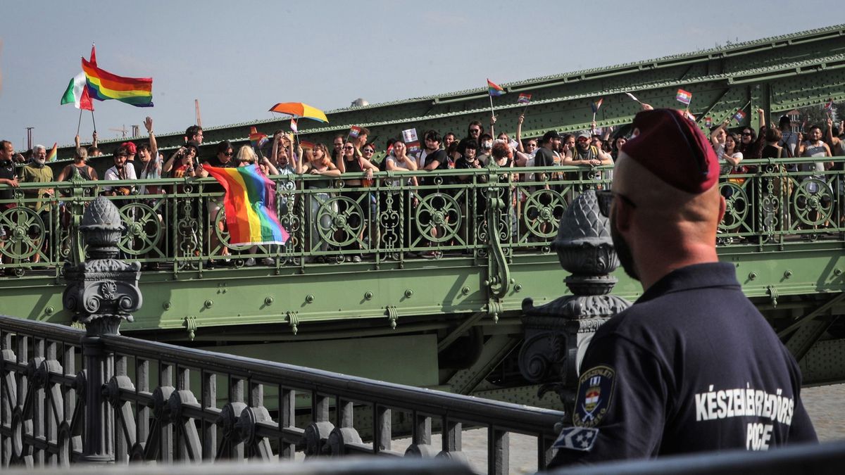 20210724 Budapest
Pride 2021
A Pride ellen tartottak tüntetést hazafias szervezetek
fotó: Havran Zoltán (HZ)
Magyar Nemzet