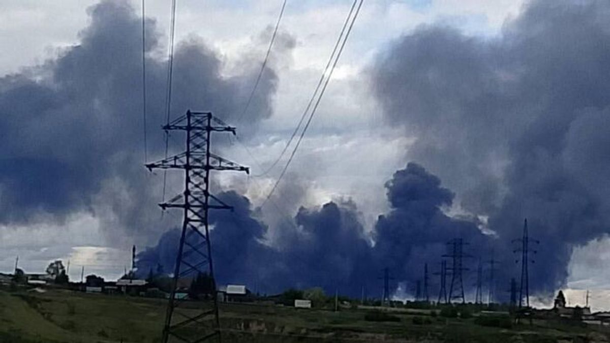 Ukraine’s Airstrike Carries Global Risks
