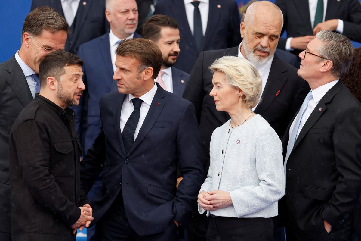 Brüsszel zöld jelzést adna Ukrajna EU-csatlakozásának. Von der Leyen szerint a háború nem akadály, sőt, reformokat is említett.