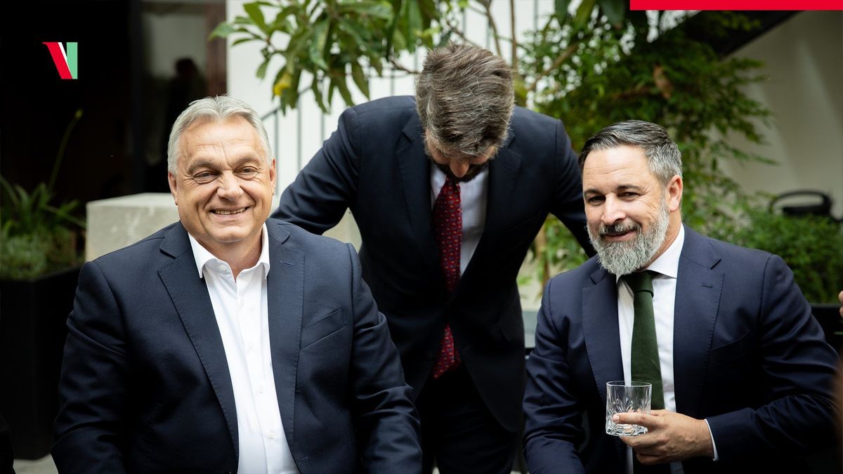 Orbán Viktor: Mutassuk meg a brüsszeli bürokratáknak, hogy Magyarország nem hagyja magát! + fotók