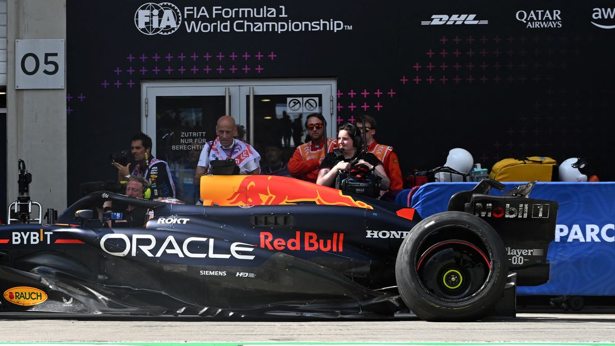 Verstappen is pórul járt a Norrisszal való ütközése miatt