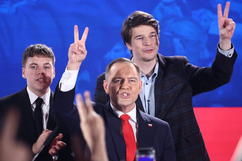 WARSAW, POLAND - JUNE 1: Supported by Law and Justice party candidate for the President of Poland Karol Nawrocki during the election evening of the second round of the Presidential election in Warsaw, Poland on June 1, 2025. Jakub Porzycki / Anadolu (Photo by Jakub Porzycki / ANADOLU / Anadolu via AFP)