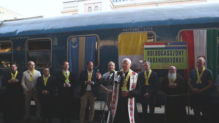 20250605 budapest keleti pu boldogasszony zarandokvonat elindul csiksomlyora havran zoltan magyar nemzet