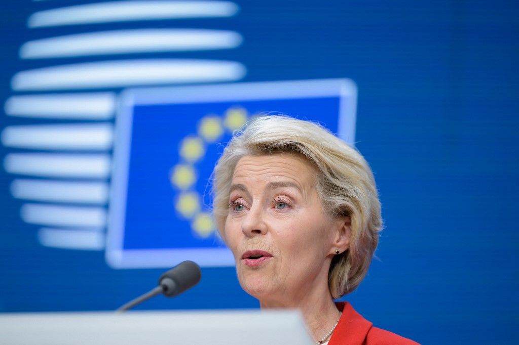 European Commission President Ursula von der Leyen talks to the media during a joint press conference at the end of the summit. EU leaders meet in Brussels, Belgium, on June 26, 2025, to discuss geoeconomic challenges and the ongoing developments in Ukraine and the Middle East. (Photo by Jonathan Raa/NurPhoto) (Photo by Jonathan Raa / NurPhoto via AFP)