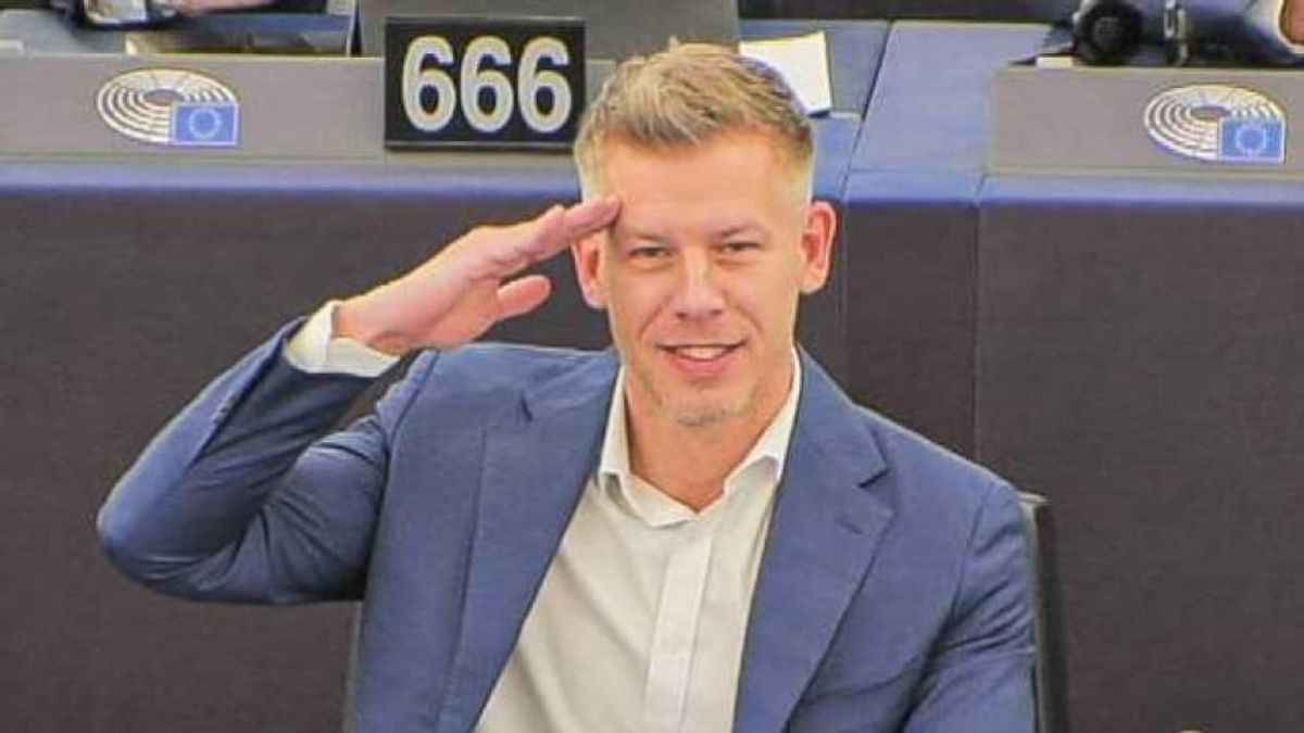 Magyar Péter az EP-bizottsági ülések többségén nem vett részt: az Agrárbizottság üléseinek 84, az Alkotmányügyinek 75 százalékáról hiányzott